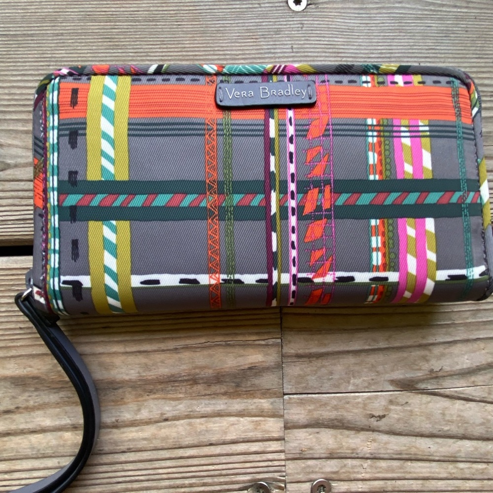 Vera Bradley Wallet - Clutch